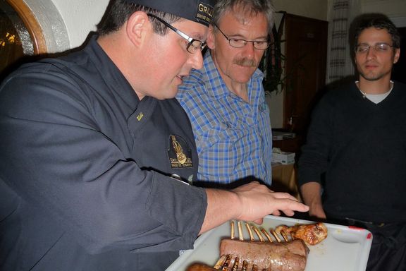 Grillkurs mit Grill-Ueli 2010 027.jpg  